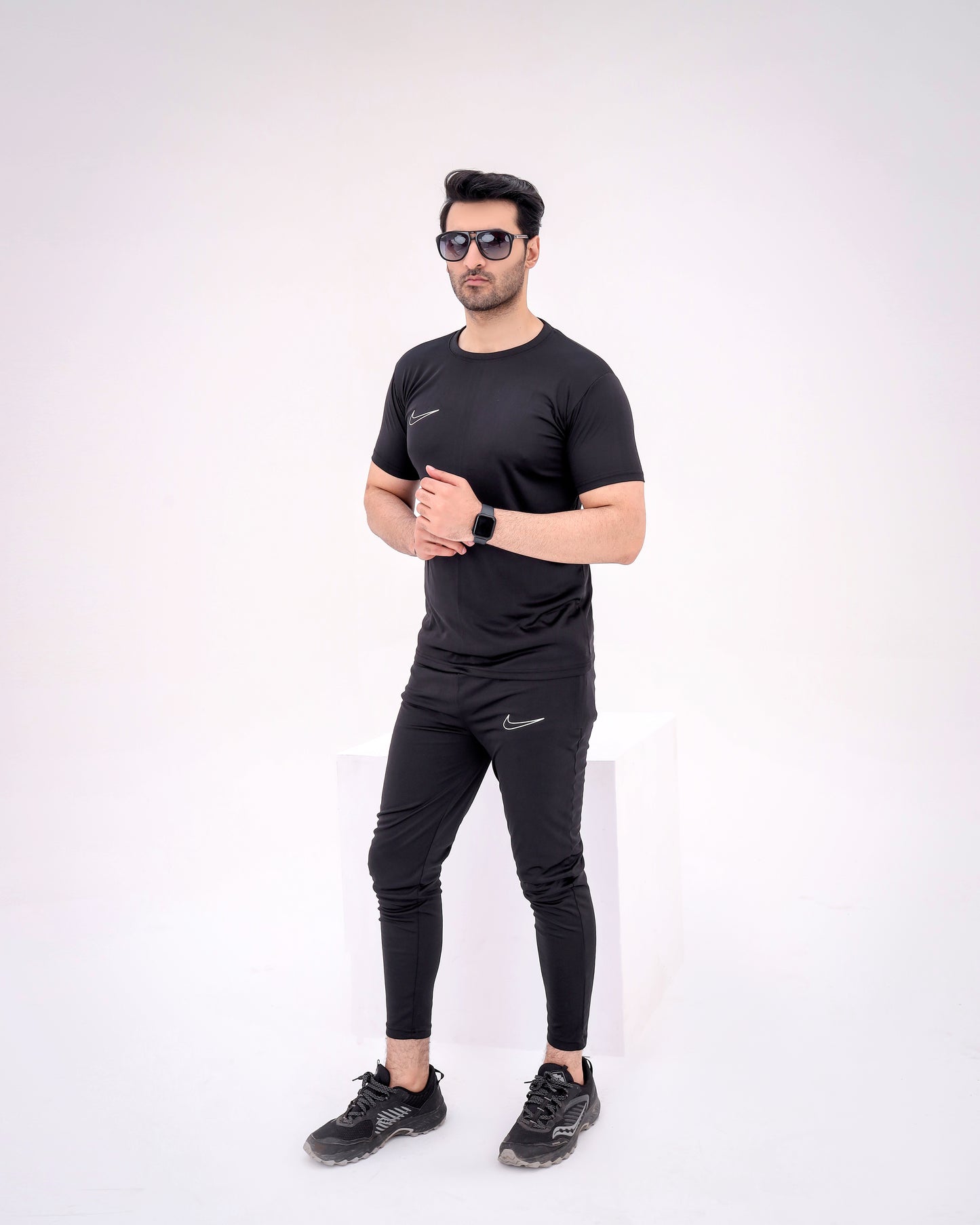 Elegant Active-Tracksuit