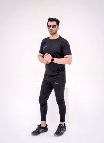 Elegant Active-Tracksuit