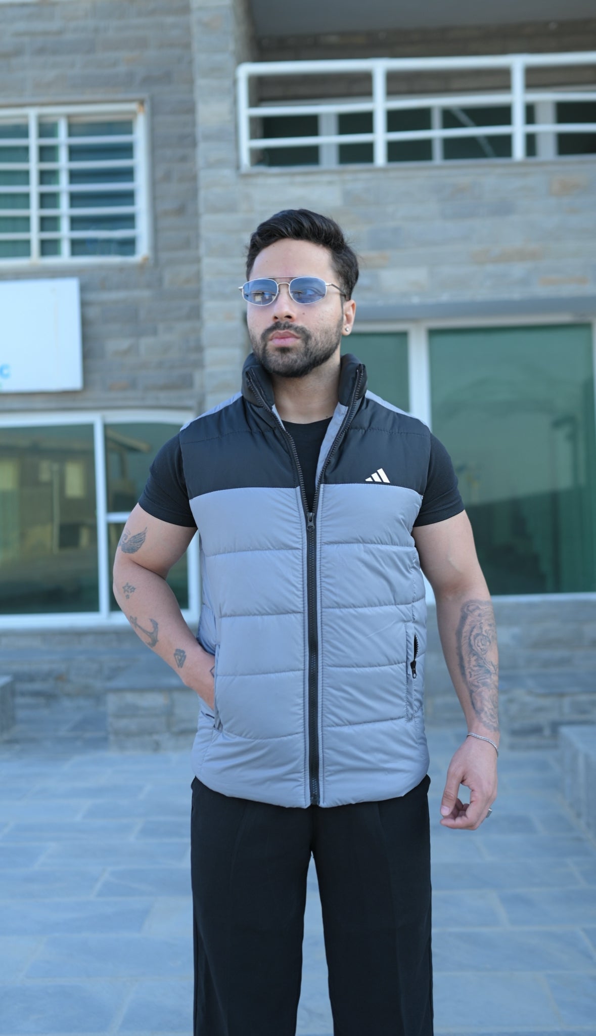 Grey-Black Puffer Jacket - Sleeveless